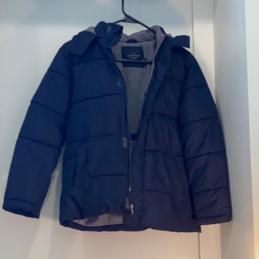 Faded Glory Large Navy Puffer Coat
